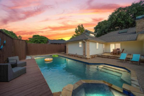 Central Plano 4-BD 2-BA Pool Retreat, Sleeps 10